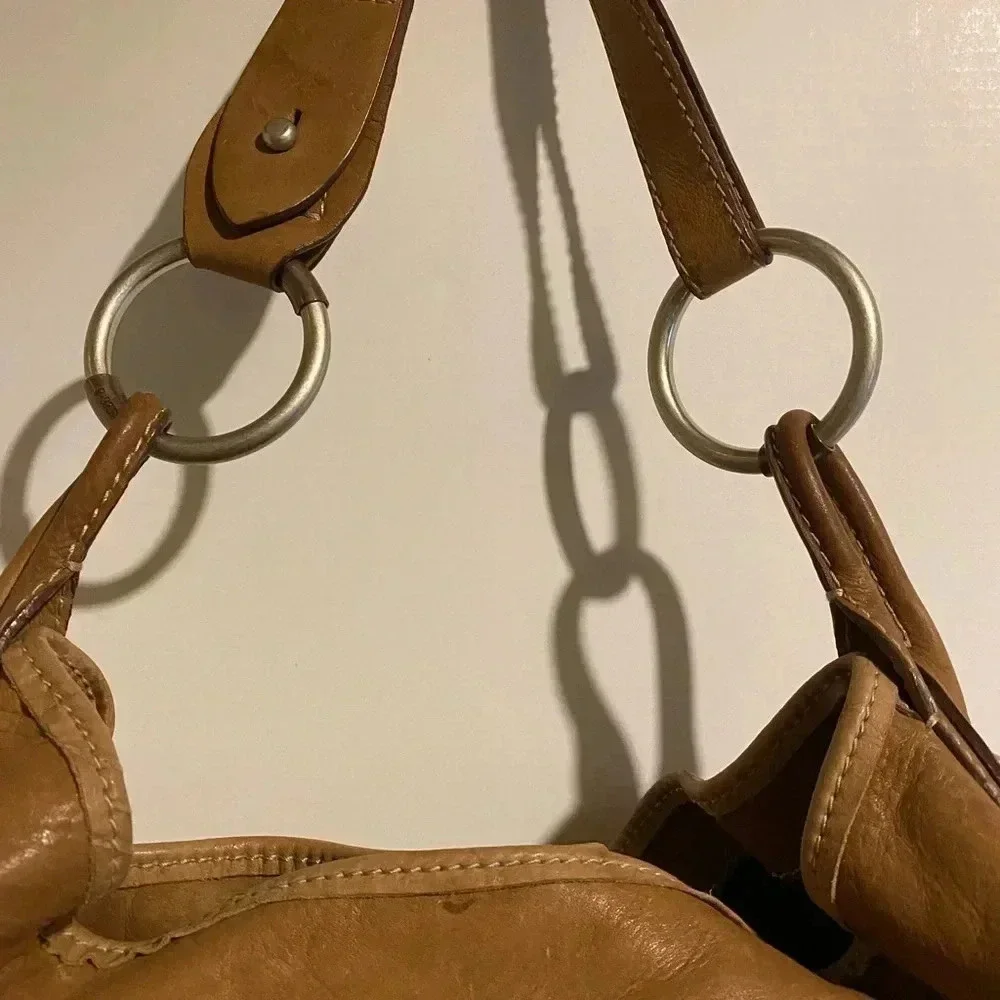 RUEHL no.925 brown distressed leather hobo bag